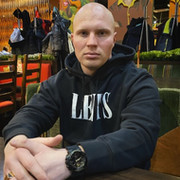 Петр Черданцев on My World.